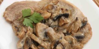 Scaloppine ai funghi, la ricetta furba che salva la cena Scaloppine ai funghi - RicettaSprint