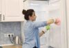 Muffa in frigo, non basta pulire il ripiano: il vero nemico è invisibile Togliere muffa dal frigo - RicettaSprint