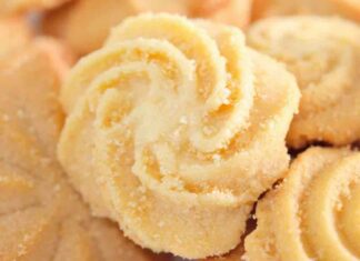 Biscotti al burro fatti in casa, la ricetta della zia Rosa è imbattibile biscotti al burro