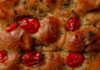 Focaccia pugliese ricetta super facile, ecco cosa ti occorre per completarla focaccia pugliese