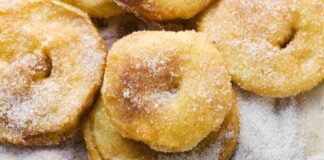 Preparo delle frittelle di mele deliziose con solo tre ingredienti, si sciolgono in bocca frittelle di mele