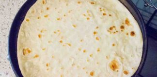 Piadina veloce fatta in casa, senza strutto solo olio extra vergine di oliva piadina