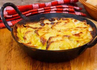 Patate al gratin, non si tratta di un contorno, ma di una piatto completo patate al gratin