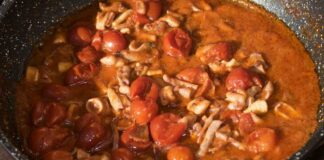 Calamari al pomodoretto, teneri e morbidissimi, decidi poi se vuoi condirci la pasta, spacca calamari al pomodoretto