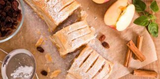 Strudel di mele, pronto alle velocità di un razzo, solo successi nella mia cucina strudel di mele