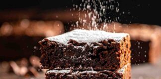 Torta tenerina per la merenda di oggi pomeriggio, i miei figli ne sono ghiotti, sparisce in un lampo torta tenerina