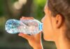 Acqua sempre fresca, ecco come mantenerla in estate e refrigerarsi