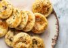 Biscotti salati, l’antipasto che conquista al primo morso Biscotti salati - RicettaSprint