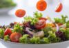 L’insalata condita che avanza, il trucco per salvarla (e non è il limone) Come conservare l'insalata avanzata - RicettaSprint
