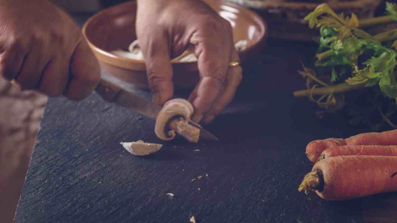 Come pulire i funghi - RicettaSprint