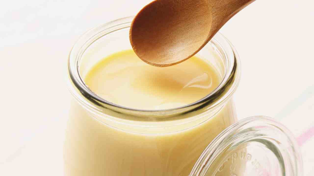 Crema pasticcera - RicettaSprint