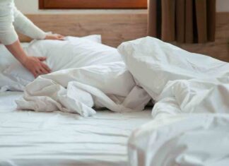Come disinfettare il letto in modo naturale: il metodo semplice contro i cattivi odori
