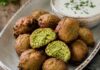 Falafel agli spinaci, la ricetta furba che non ha bisogno di frittura Falafel veloci agli spinaci - RicettaSprint