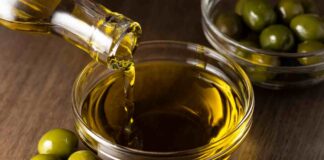 Come filtrare l’olio quando sul fondo della bottiglia c’è la morchia? Ecco il segreto della nonna Filtrare olio di oliva - RicettaSprint