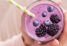 Frullato ai mirtilli proteico, il pasto veloce che sazia e non appesantisce Frullato ai mirtilli - RicettaSprint