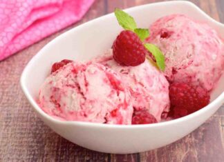 Gelato ai lamponi senza gelatiera - RicettaSprint