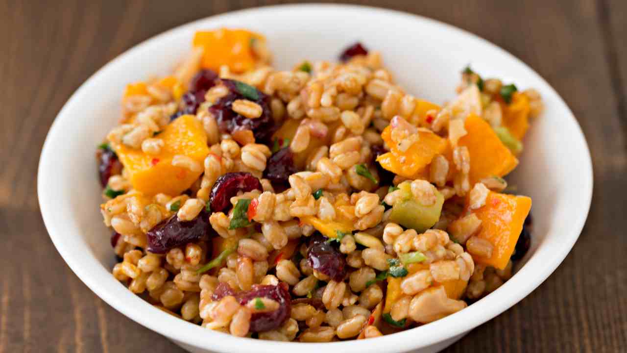 Insalata di farro estiva - RicettaSprint