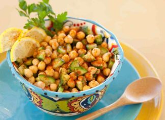 Insalata fredda ma con i ceci, pronta in pochissimi minuti! Insalata fredda di ceci - RicettaSprint