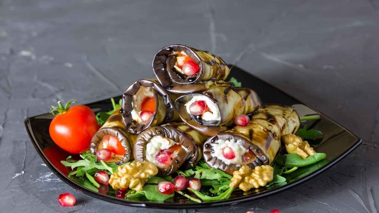 Involtini di melanzane e feta - RicettaSprint