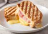 Panino al prosciutto e formaggio - RicettaSprint