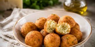Patate, farina e un pizzico di sale: le polpette della tradizione che conquistano al primo morso Polpette di patate - RicettaSprint