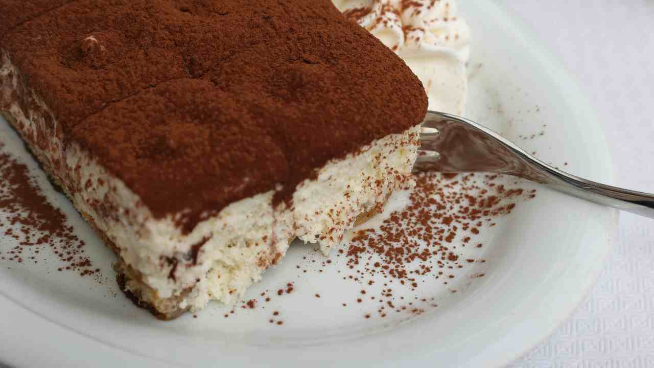 Tiramisù alla ricotta veloce - RicettaSprint
