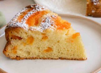 Torta rovesciata ma alle pesche, ti conquista già al primo morso Torta di pesche rovesciata - RicettaSprint