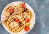 Waffle proteici per colazione - RicettaSprint