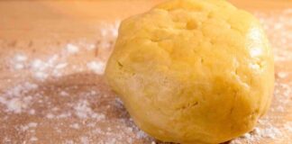 Frolla veloce nel frullatore, dimenticati ciotole e ciotoline frolla nel mixer