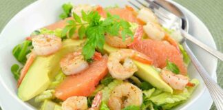 Insalate con l’avocado 5 ricette, leggere ma super complete di tutti i nutrimenti 5 ricette insalate avocado