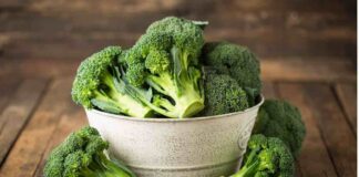 Come si puliscono i broccoli, passaggio per passaggio pulire i broccoli