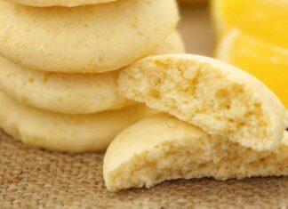 Biscotti al limone, ma senza burro, la ricetta che profuma l’estate Biscotti al limone senza burro - RicettaSprint