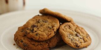 Biscotti con farina di mandorle - RicettaSprintBiscotti con farina di mandorle - RicettaSprint