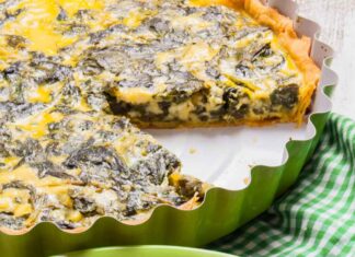 Crostata di spinaci: il rustico che fa dimenticare la carne Crostata di spinaci - RicettaSprint