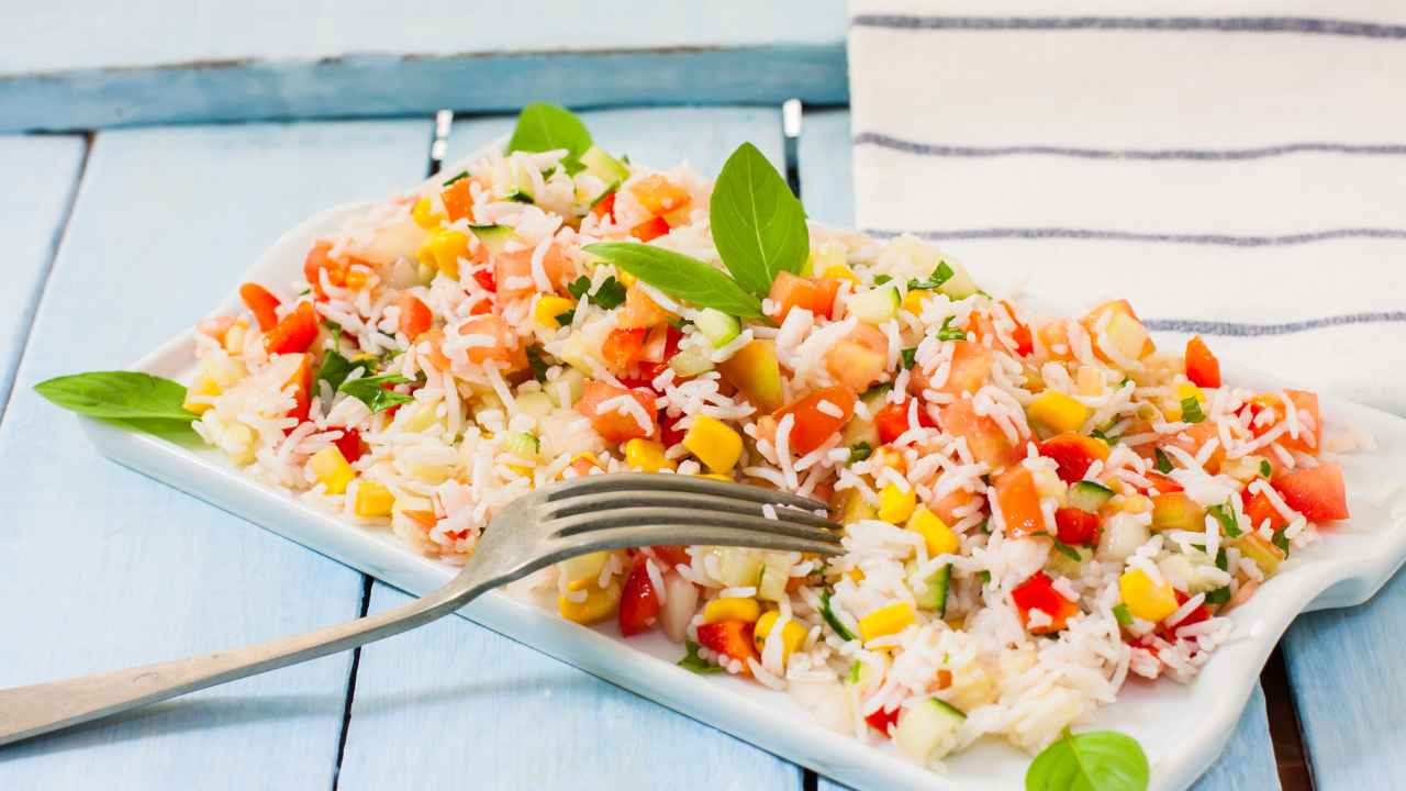 Insalata di riso vegetariana - RicettaSprint