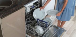 Allarme lavastoviglie: metti ancora questi oggetti nel cestello? Oggetti che non vanno in lavastoviglie - RicettaSprint