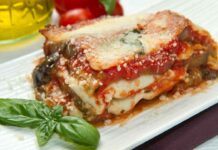Parmigiana di melanzane, la versione leggera che conquista tutti