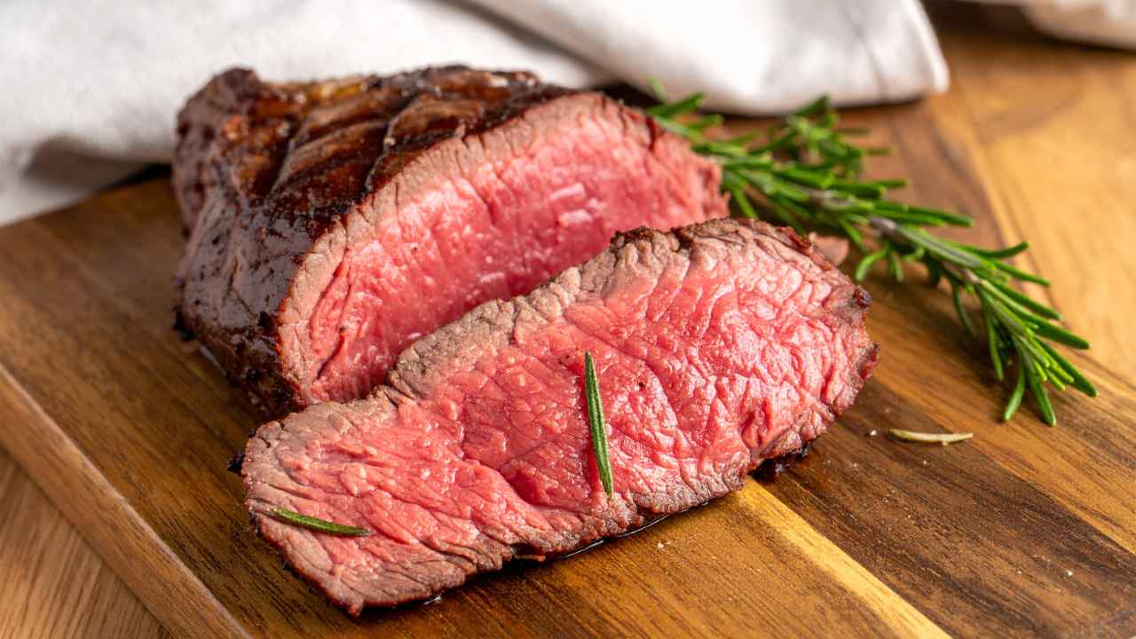 Pericolo della carne al sangue - RicettaSprint