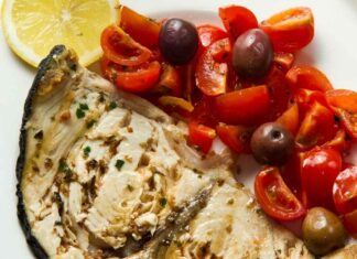 Pesce spada pomodoro e olive - RicettaSprint