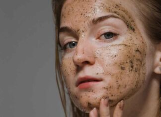 Scrub viso con olio d’oliva: il rimedio della nonna che abbiamo già in cucina Scrub viso con olio - RicettaSprint