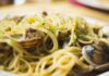 Il profumo del mare in cucina, spaghetti con le vongole Spaghetti con le vongole - RicettaSprint