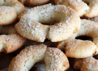 Biscotti delle nonna all’anice, buoni con il tè, ancora più deliziosi da soli v