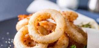 Frittura di calamari in friggitrice ad aria, croccante e asciutta come se fosse al forno calamari in friggitrice ad aria