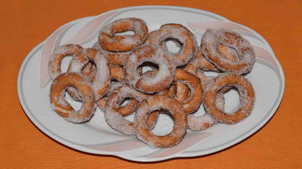 ciambelline al vino