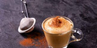 Crema al caffè direttamente in bottiglia: la ricetta facilissima crema di caffè - RicettaSprint