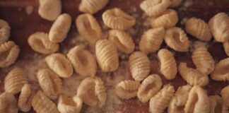 Gnocchetti sardi fatti in casa, altro che quelli del pastificio, provali per domenica a pranzo gnocchetti sardi
