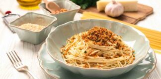 Pasta ammollicata, poca spesa, tanta resa pasta con il pangrattato