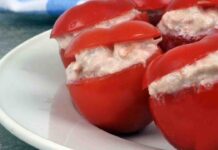 Pomodori ripieni di tonno, con 10 euro fai pranzo per tutti pomodori e tonno