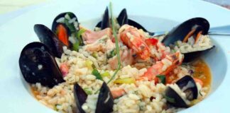 Risotto ai frutti di mare, te lo sogni al ristorante un piatto così risotto ai frutti di mare