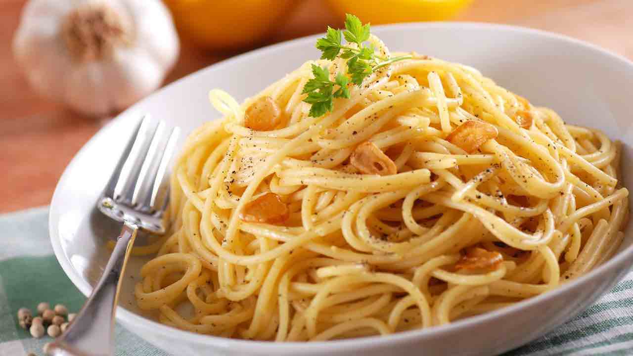 spaghetti con le uova